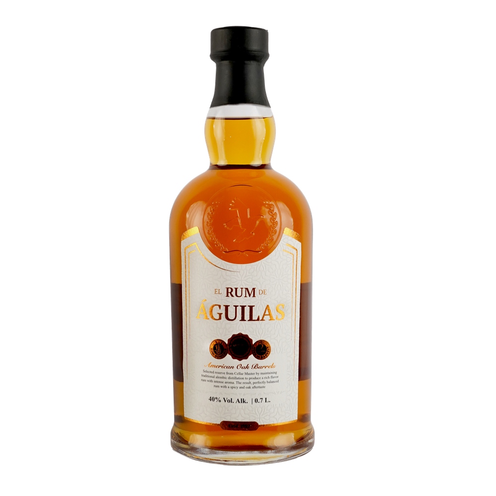 Águilas American Oak Barrels rum bottle